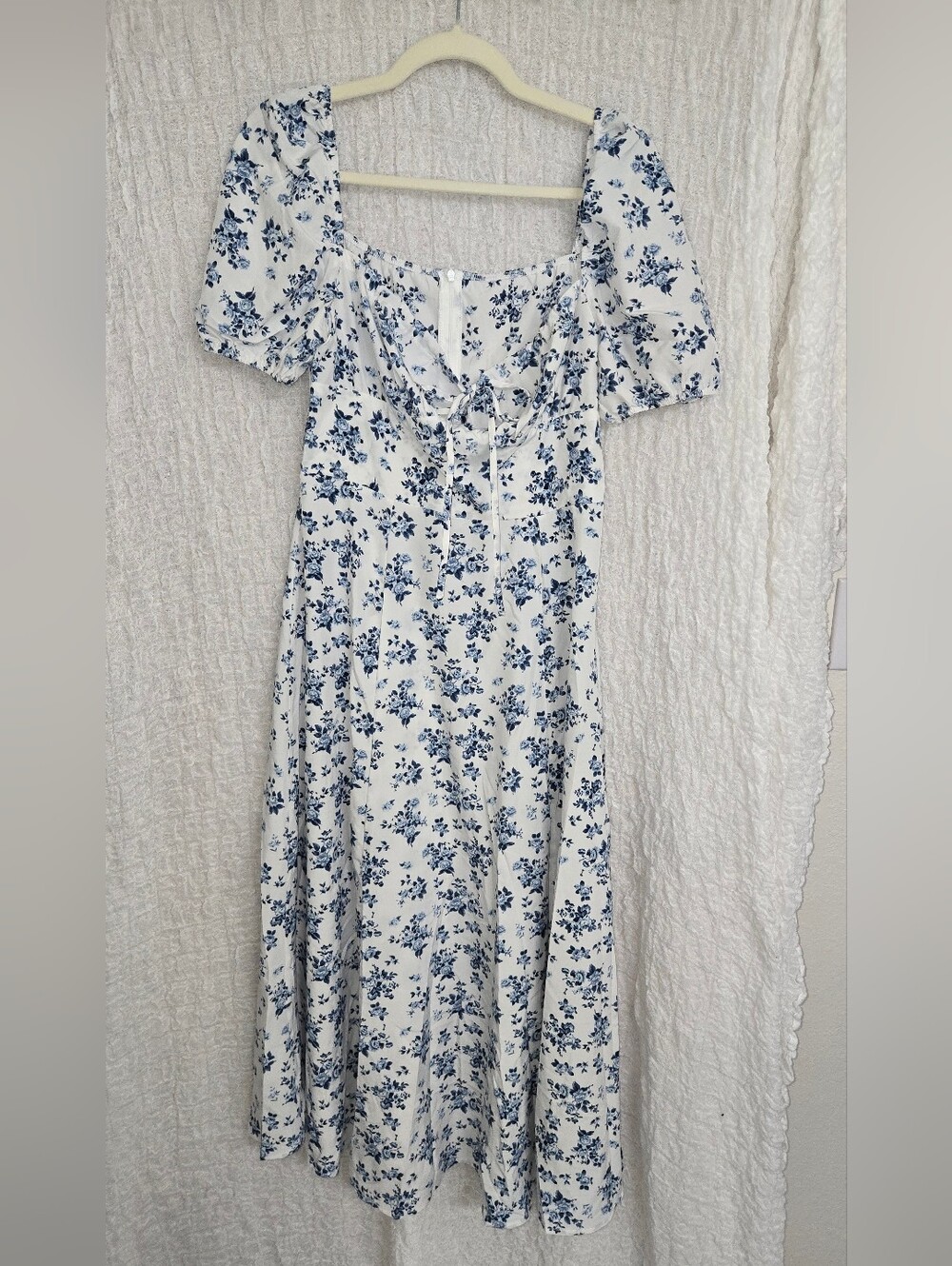 Size Medium Cottagecore White Maxi Dress with Blue Floral‎ Print
